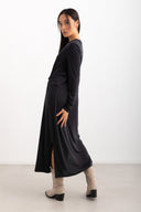 Φόρεμα μίντι basic Pieces 17151341 - Μαύρο - thefashionproject.gr - PIECES