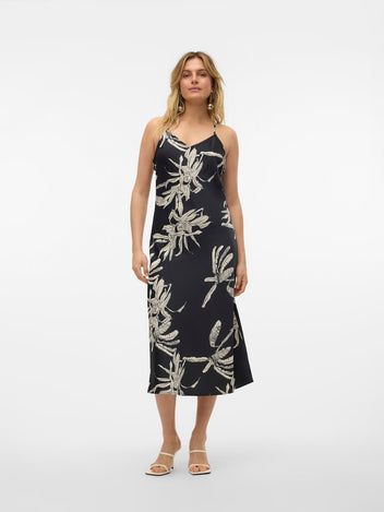 Φόρεμα σατέν με print Aware 10307622 - Μαύρο - thefashionproject.gr - AWARE by VERO MODA
