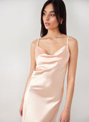 Φόρεμα σατέν ντραπέ - Ροδακινί - thefashionproject.gr - The Fashion Project