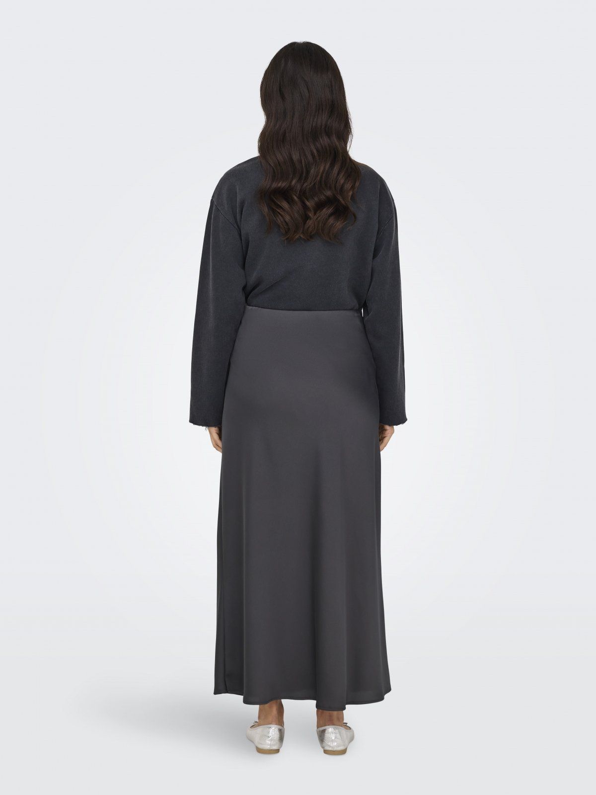 Φούστα μάξι σατέν ONLY 15333343 - Ανθρακί - thefashionproject.gr - ONLY