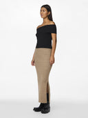 Φούστα πλεκτή με άνοιγμα PIECES 17149631 - Άμμου - thefashionproject.gr - PIECES