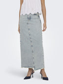 Φούστα τζιν με ξέφτια στη μέση ONLY 15315170 - Μπλε jean - thefashionproject.gr - ONLY