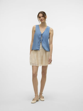 Γιλέκο υφασμάτινο με denim όψη Vero Moda 10326066 - Μπλε denim - thefashionproject.gr - VERO MODA