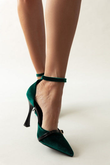 Γόβες από velvet ύφασμα με μπαρέτα TFP - Κυπαρισσί - thefashionproject.gr - TFP