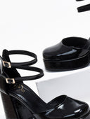 Γόβες λουστρίνι με διπλή μπαρέτα TFP - Μαύρο - thefashionproject.gr - TFP
