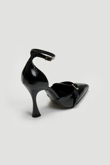Γόβες λουστρίνι με μπαρέτα TFP - Μαύρο - thefashionproject.gr - TFP