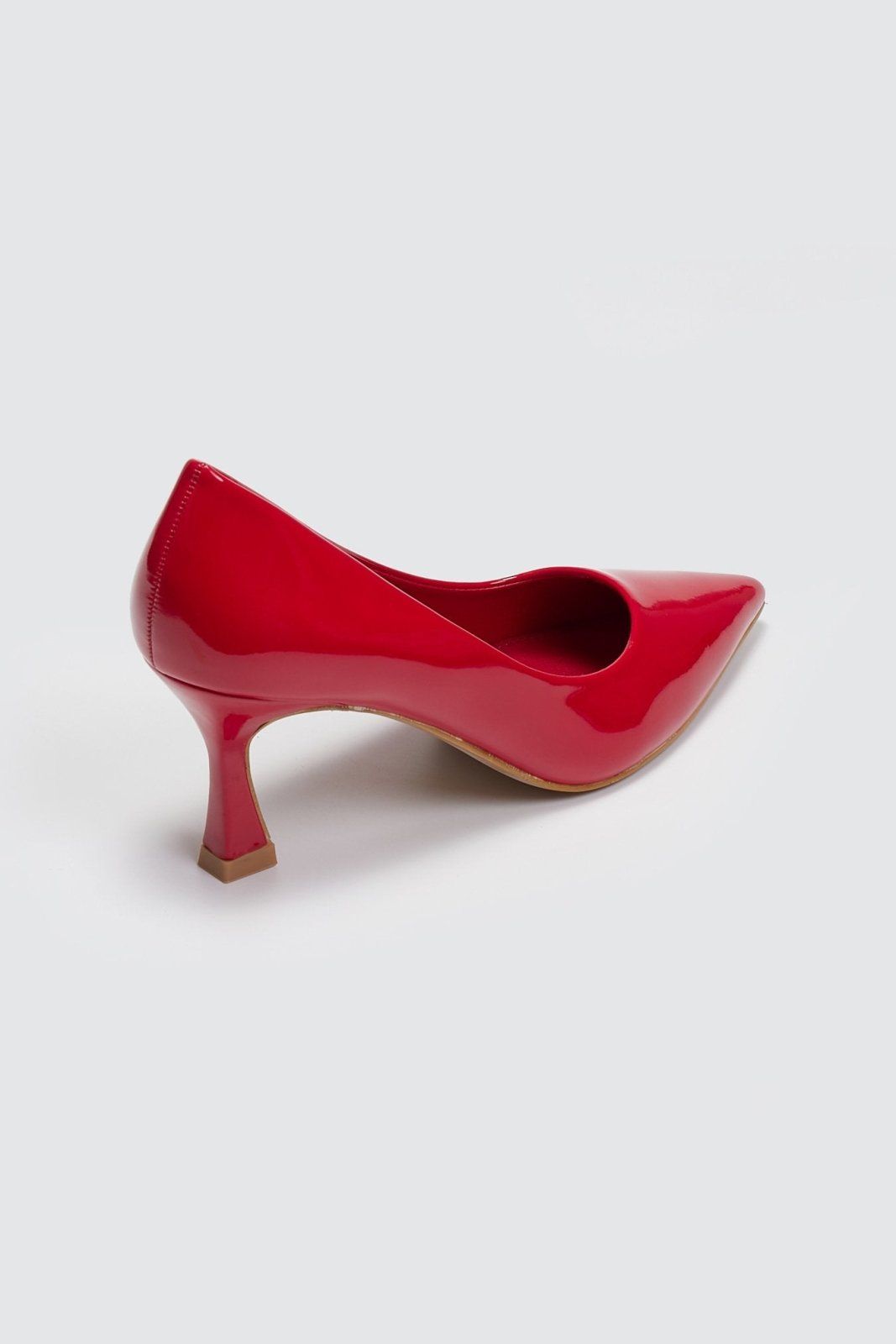 Γόβες λουστρίνι μυτερές ERYNN - Κόκκινο - thefashionproject.gr - ERYNN