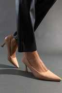 Γόβες λουστρίνι μυτερές ERYNN - Μπεζ - thefashionproject.gr - ERYNN