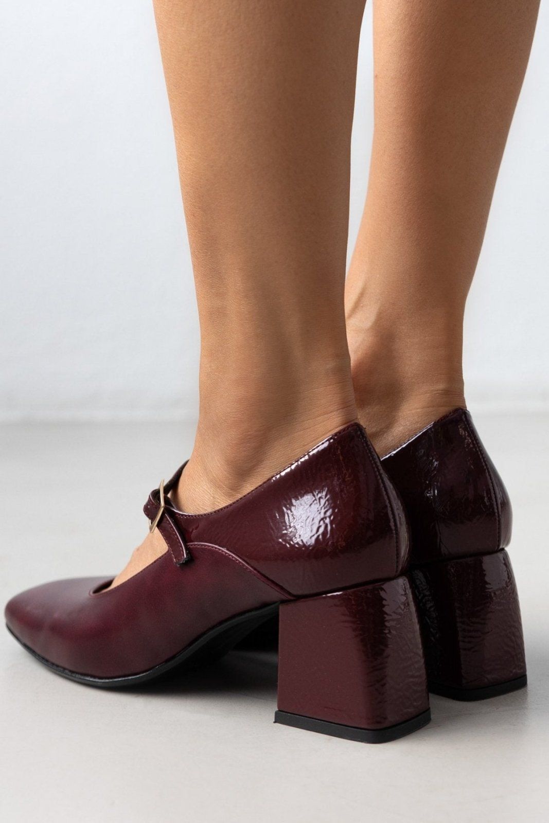 Γόβες Mary Janes με λουστρίνι TFP - Burgundy - thefashionproject.gr - TFP