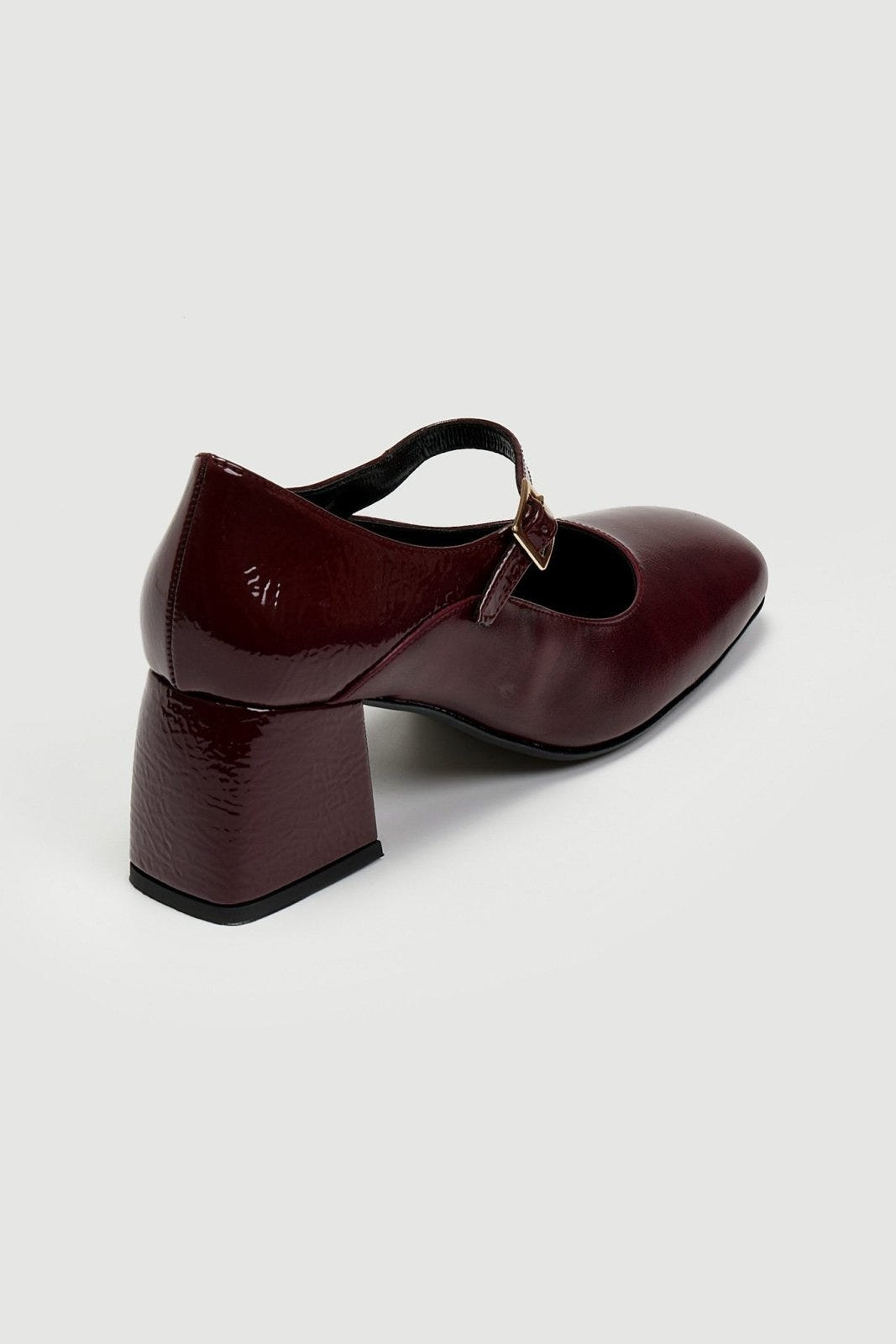 Γόβες Mary Janes με λουστρίνι TFP - Burgundy - thefashionproject.gr - TFP