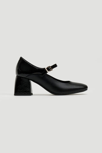 Γόβες Mary Janes με λουστρίνι TFP - Μαύρο - thefashionproject.gr - TFP