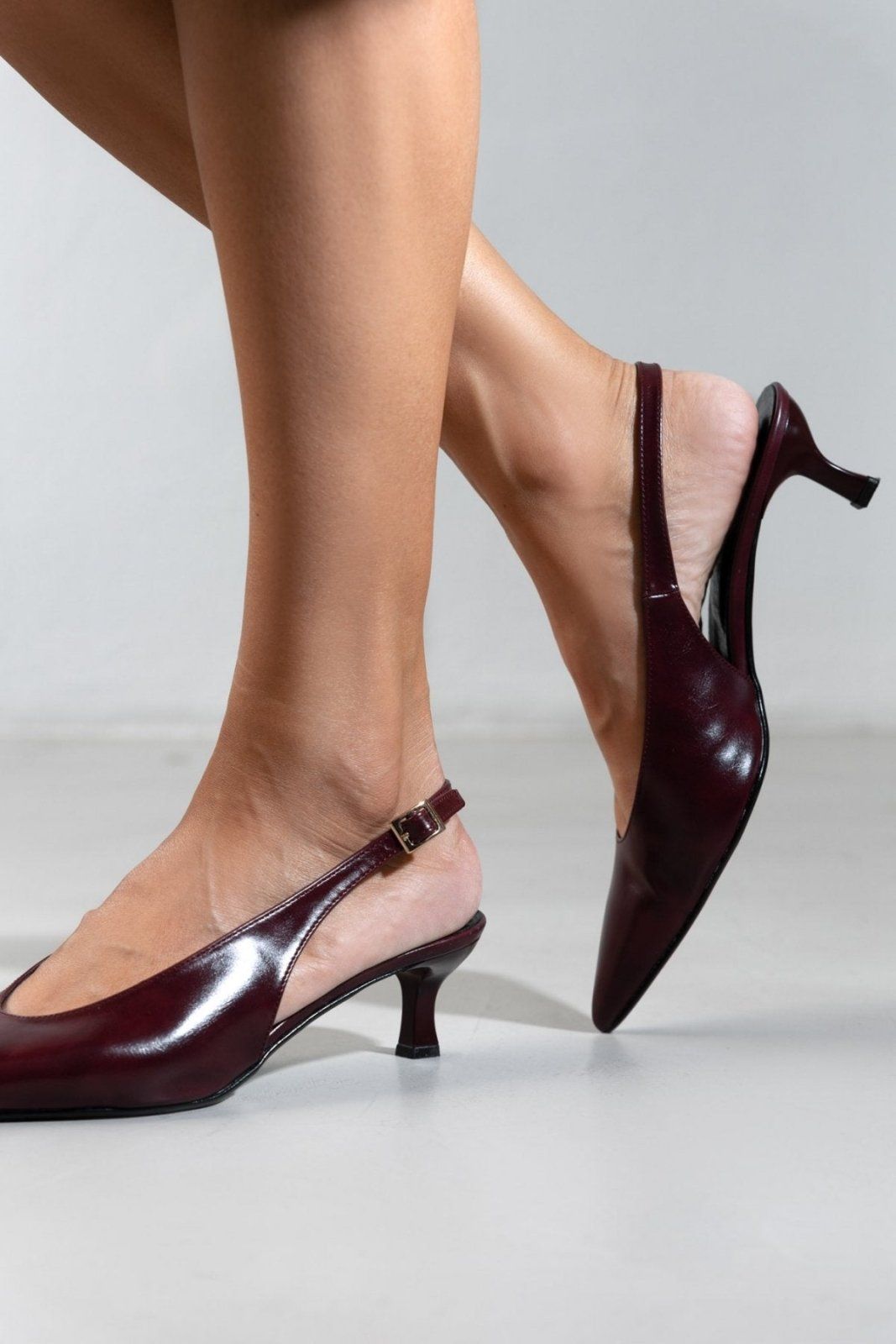 Γόβες ματ μυτερές slingback TFP - Burgundy - thefashionproject.gr - TFP