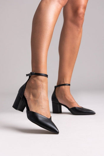 Γόβες με ανοιχτά πλαϊνά TFP - Μαύρο - thefashionproject.gr - TFP