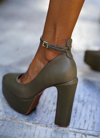 Γόβες με φιάπα και μπαρέτα Vizzano 1400.102 - Λαδί - thefashionproject.gr - VIZZANO