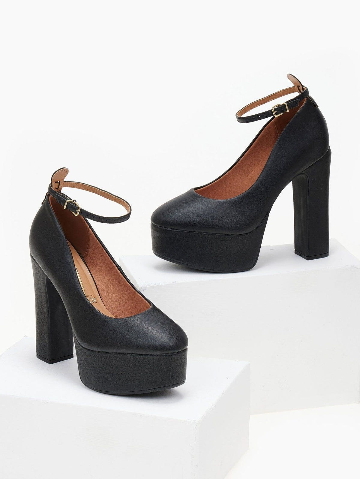 Γόβες με φιάπα και μπαρέτα Vizzano 1400.102 - Μαύρο - thefashionproject.gr - VIZZANO
