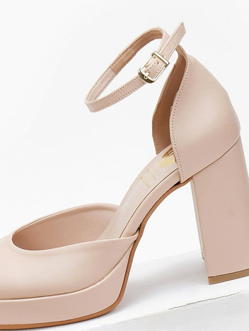 Γόβες με μπαρέτα και φιάπα TFP - Nude - thefashionproject.gr - TFP