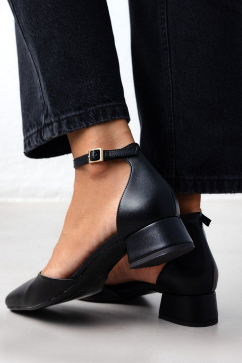 tira no tornozelo Sapatos de salto - Preto