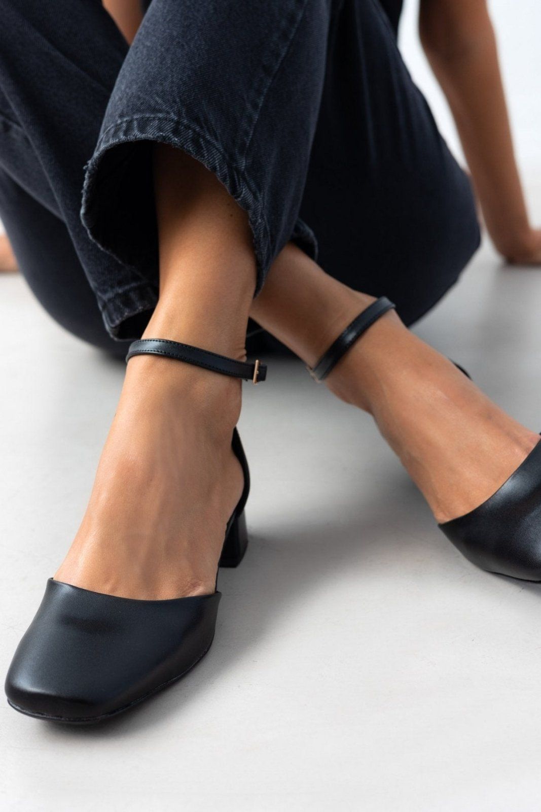 Γόβες με μπαρέτα Tfp - Μαύρο - thefashionproject.gr - TFP