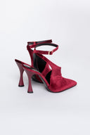 Γόβες μυτερές ασύμμετρες από velvet ύφασμα TFP - Burgundy - thefashionproject.gr - TFP