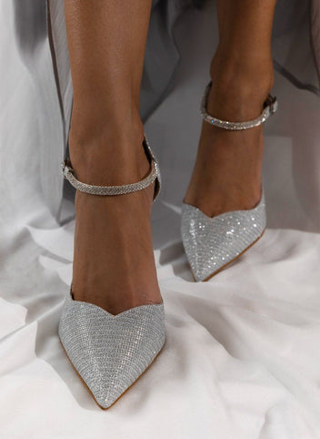 Γόβες μυτερές με στρας μπαρέτα TFP - Ασημί - thefashionproject.gr - TFP