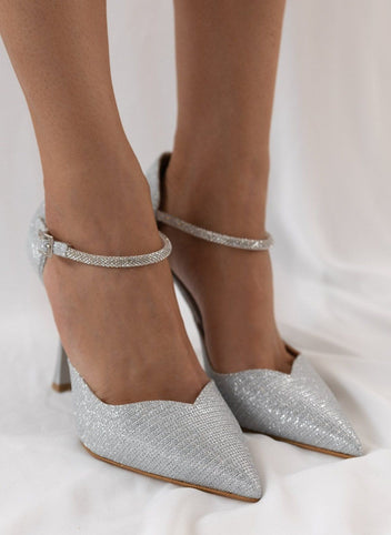 Γόβες μυτερές με στρας μπαρέτα TFP - Ασημί - thefashionproject.gr - TFP