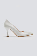 Γόβες μυτερές με v cut TFP - Λευκό Πέρλα - thefashionproject.gr - TFP