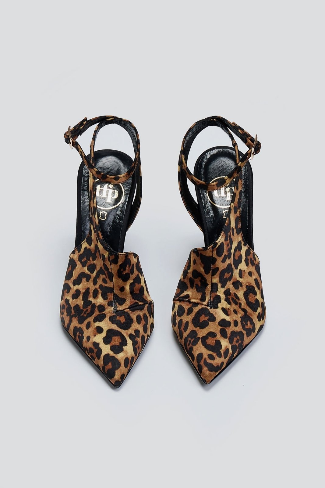 Γόβες μυτερές σατεν με μπαρέτα TFP - Leopard - thefashionproject.gr - TFP