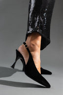 Γόβες μυτερές slingback από velvet ύφασμα TFP - Μαύρο - thefashionproject.gr - TFP