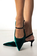 Γόβες μυτερές slingback από ύφασμα velvet TFP - Κυπαρισσί - thefashionproject.gr - TFP