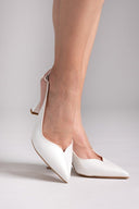 Γόβες μυτερές slingback TFP - Λευκό Πέρλα - thefashionproject.gr - TFP