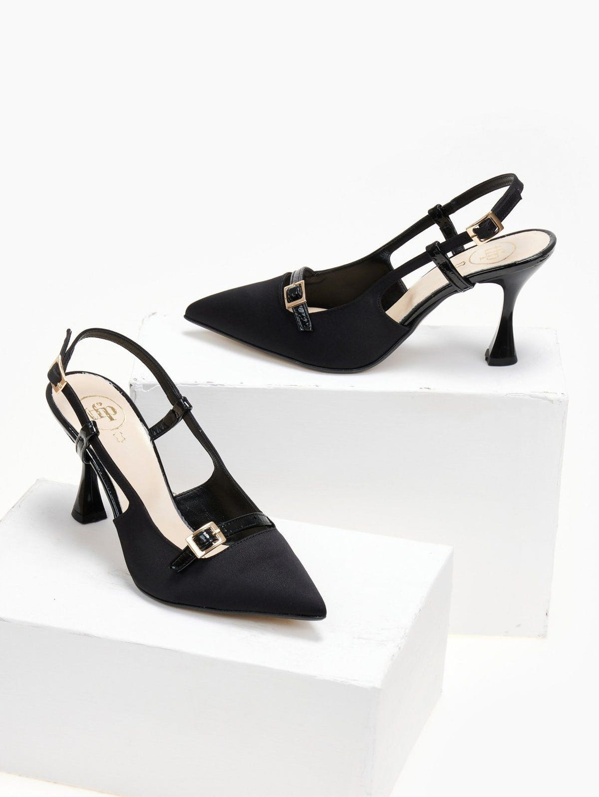 Γόβες σατέν μυτερές TFP - Μαύρο - thefashionproject.gr - TFP