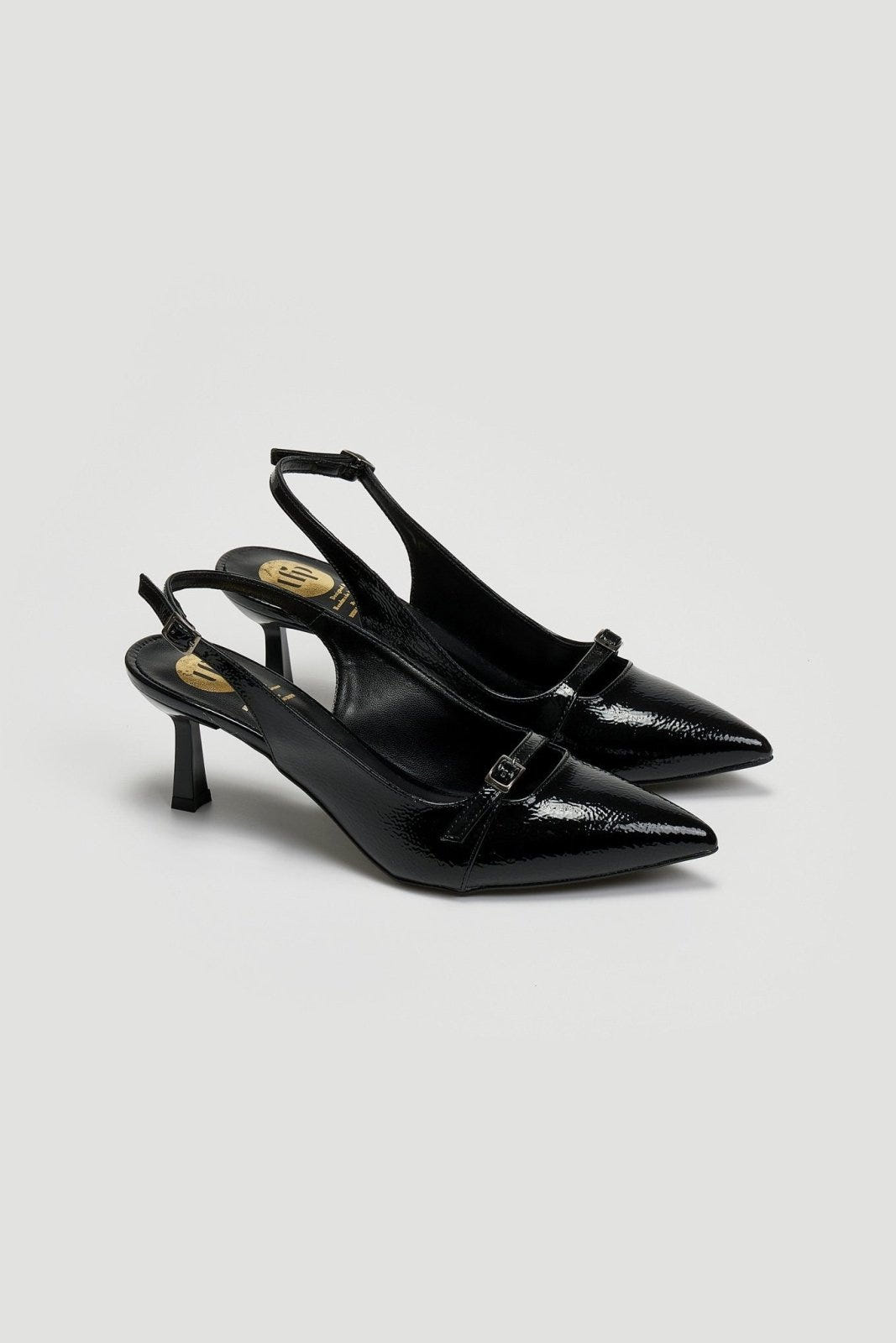Γόβες slingback λουστρίνι με print TFP - Μαύρο - thefashionproject.gr - TFP