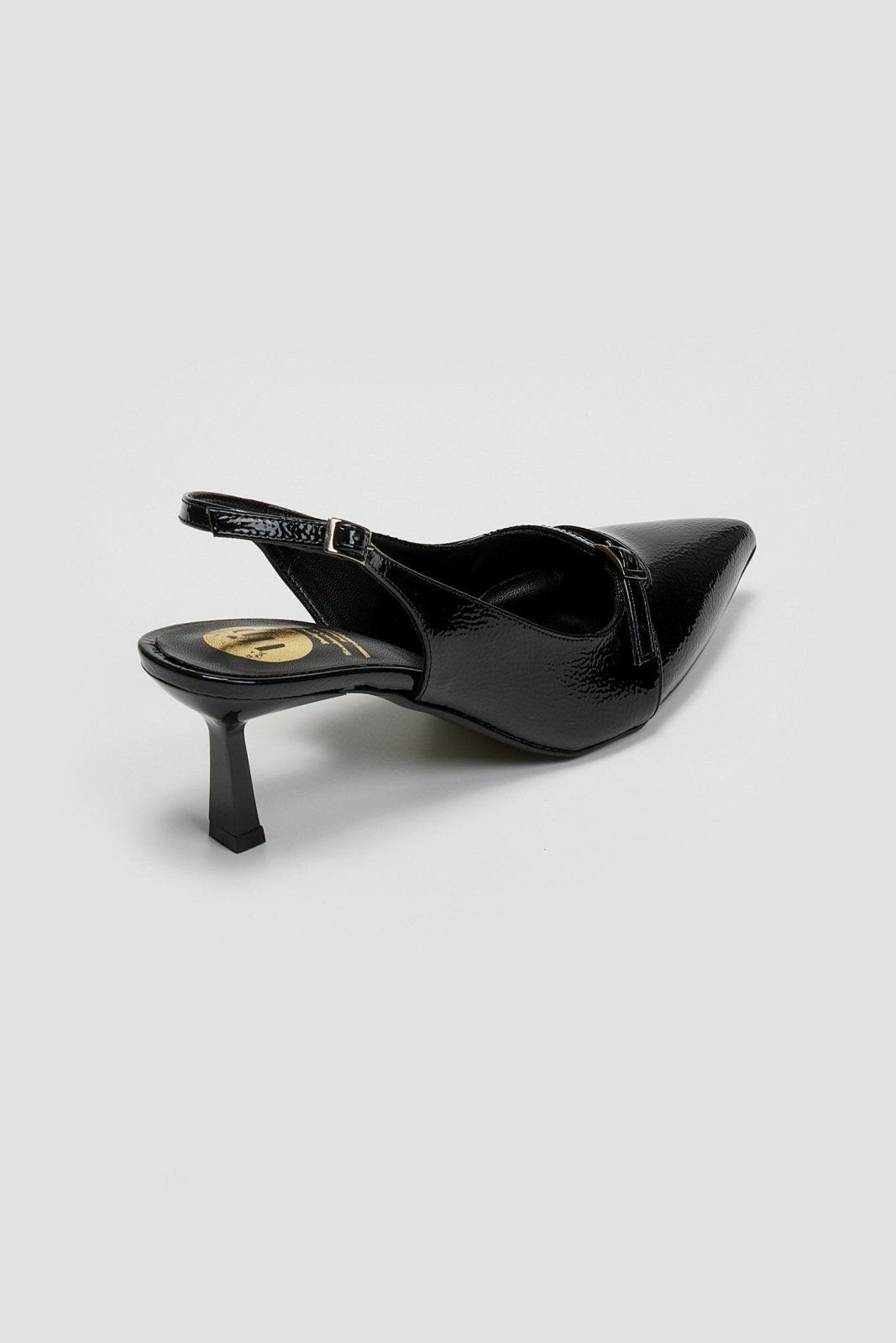 Γόβες slingback λουστρίνι με print TFP - Μαύρο - thefashionproject.gr - TFP
