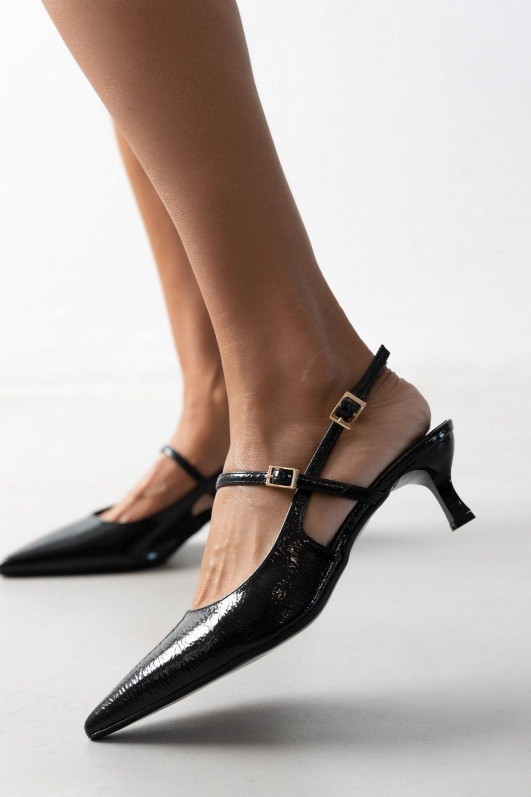 Γόβες Slingback λουστρίνι TFP - Μαύρο - thefashionproject.gr - TFP