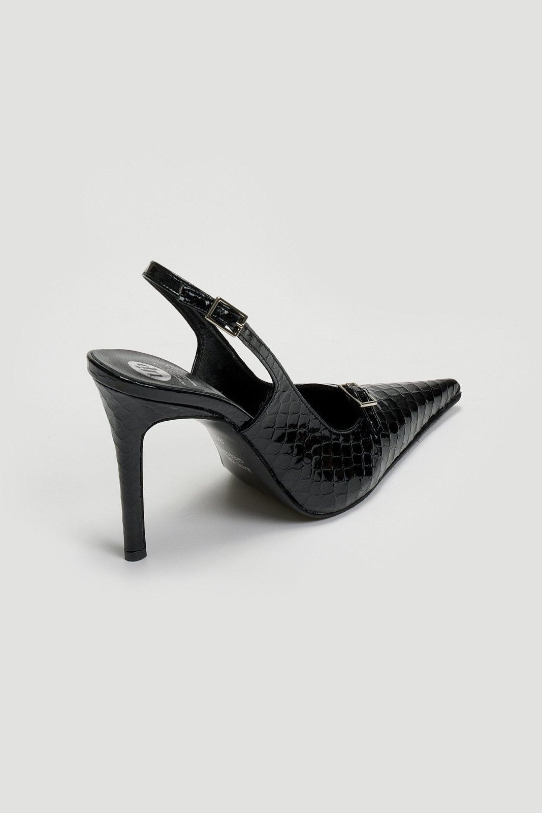 Γόβες slingback μυτερές λουστρίνι TFP - Μαύρο - thefashionproject.gr - TFP
