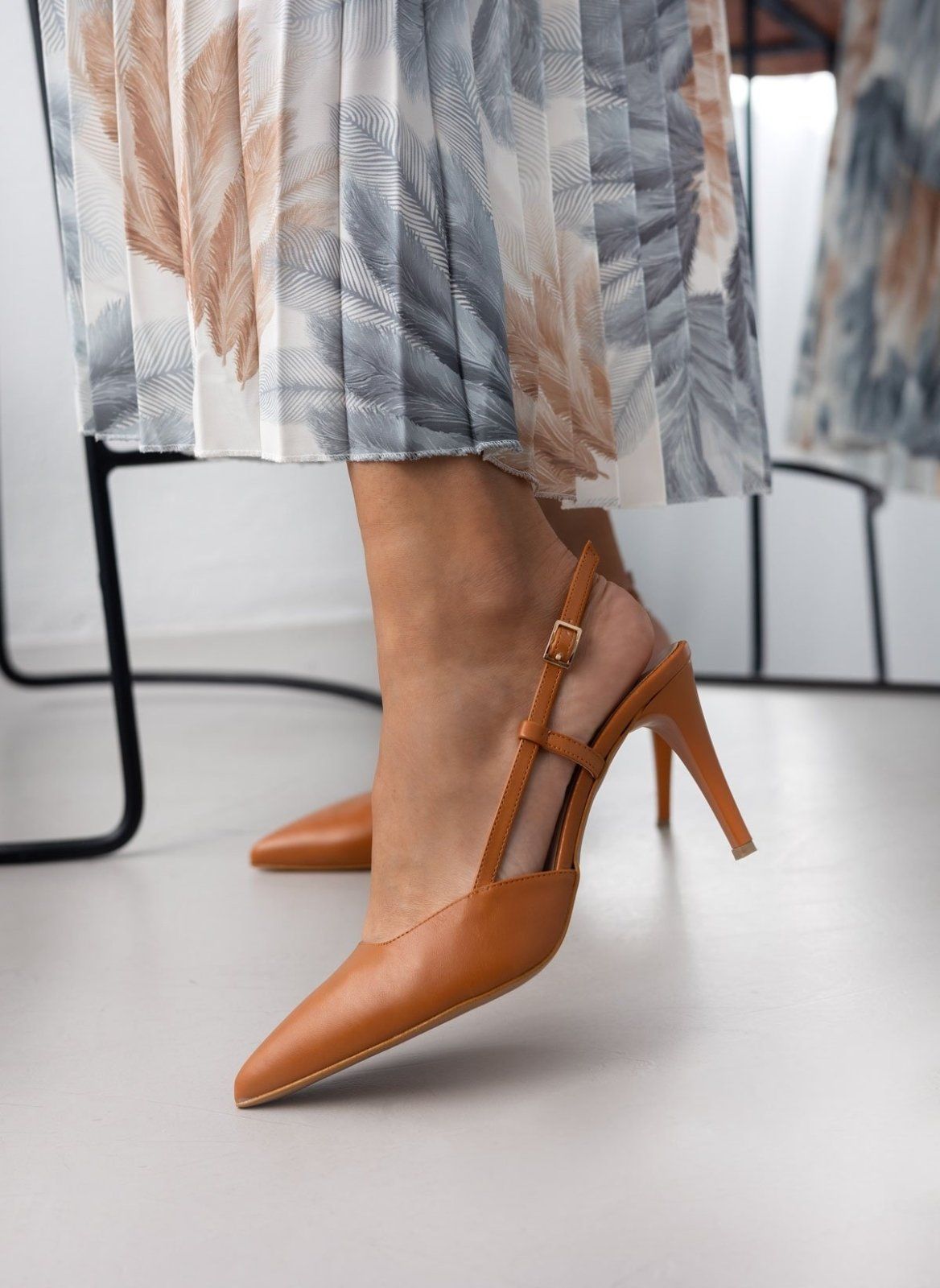Γόβες slingback μυτερές TFP - Ταμπά - thefashionproject.gr - TFP