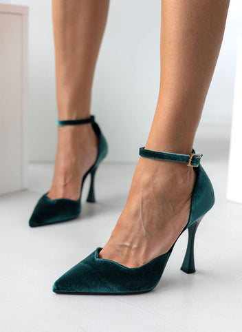 Γόβες velvet με μπαρέτα TFP - Κυπαρισσί - thefashionproject.gr - TFP
