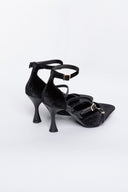 Γόβες velvet με μπαρέτα TFP - Μαύρο - thefashionproject.gr - TFP