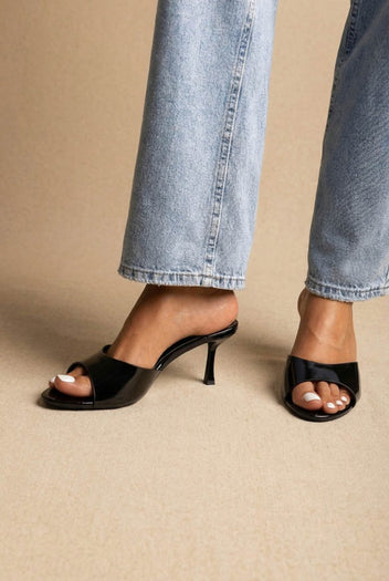 Stephan - Heel Mules Wide Strap - Black Patent
