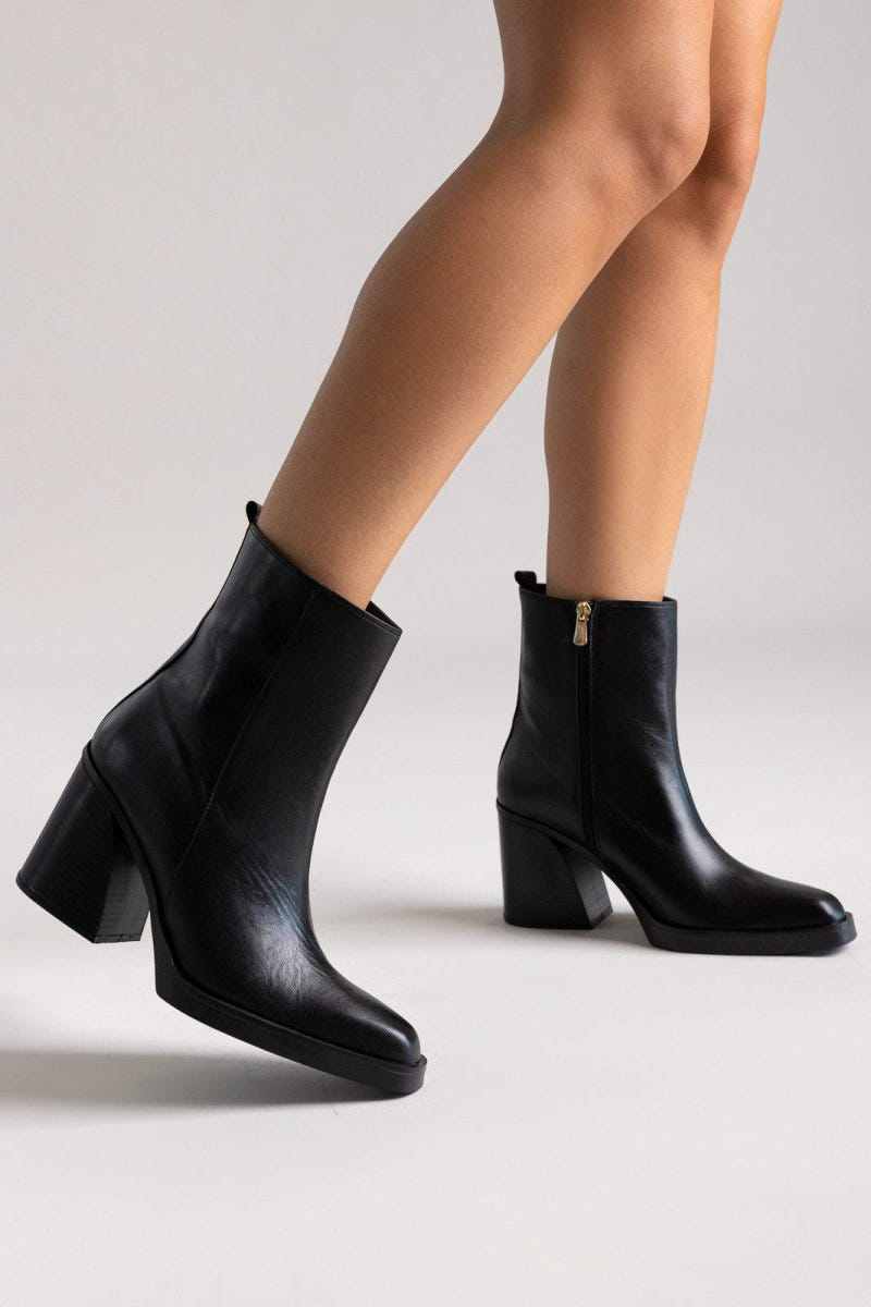 Iris Block Heel Ankle Boots - Black Matte - thefashionproject.gr - IRIS