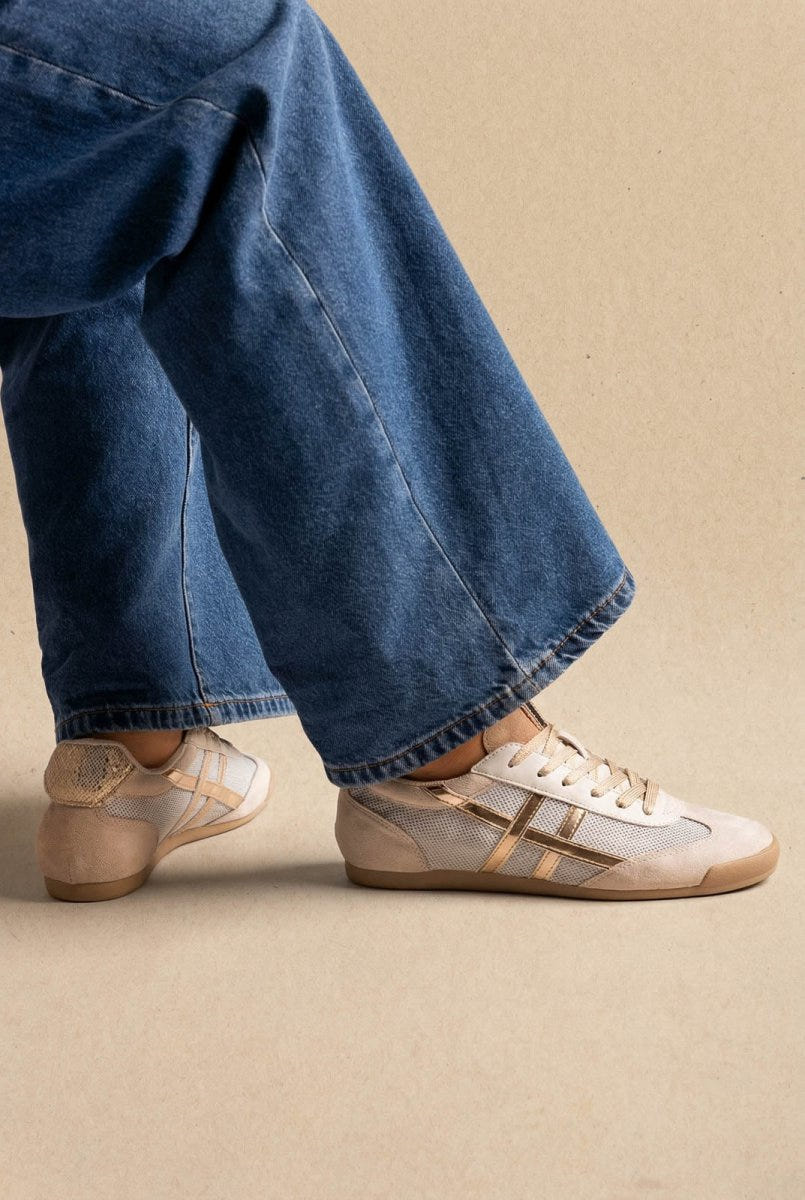 CORINA - Lace Up Sneakers - Gold