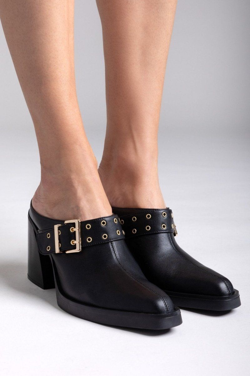 Leather Clogs with Buckle TFP - Μαύρο - thefashionproject.gr - TFP