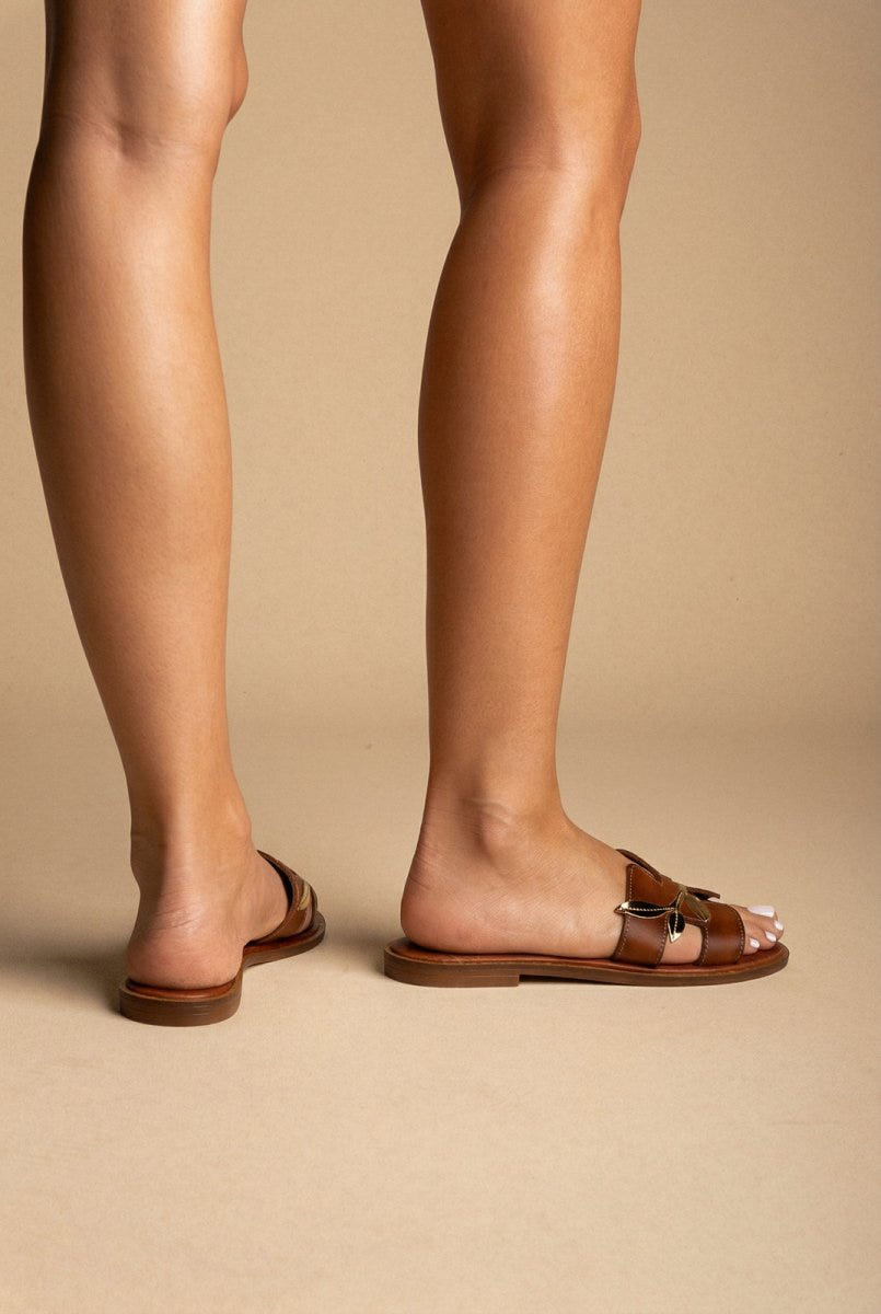 IRIS - Leather Sandals Leaf Detail - Tan Matte