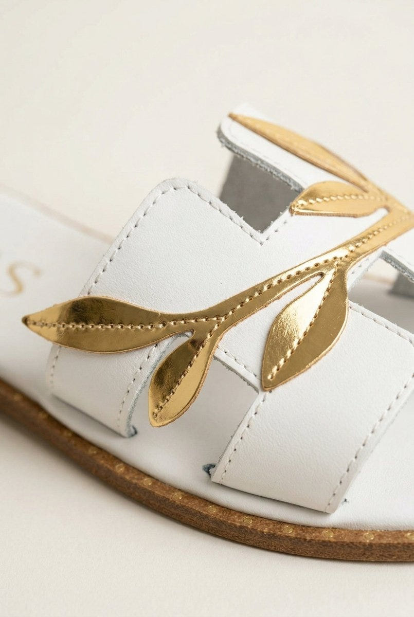 IRIS - Leather Sandals Leaf Detail - White Matte
