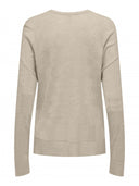 Λεπτό πλεκτό με v cut λαιμόκοψη ONLY 15339543 - Μπεζ - thefashionproject.gr - ONLY