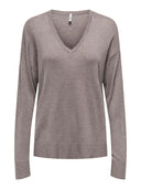 Λεπτό πλεκτό με v cut λαιμόκοψη ONLY 15339543 - Τάουπε - thefashionproject.gr - ONLY