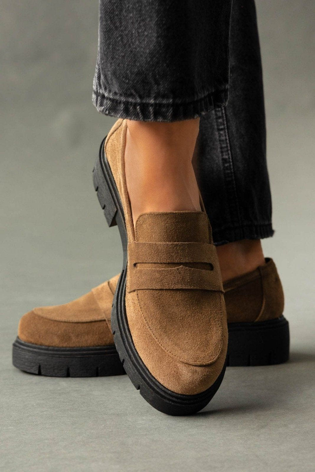 Loafers από δέρμα καστόρι Estil - Τάουπε - thefashionproject.gr - Estil