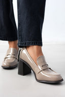 Loafers λουστρίνι με ψηλό τακούνι - Πάγου - thefashionproject.gr - Ideal shoes