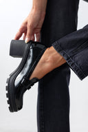 Loafers λουστρίνι με τακούνι - Μαύρο - thefashionproject.gr - Ideal shoes