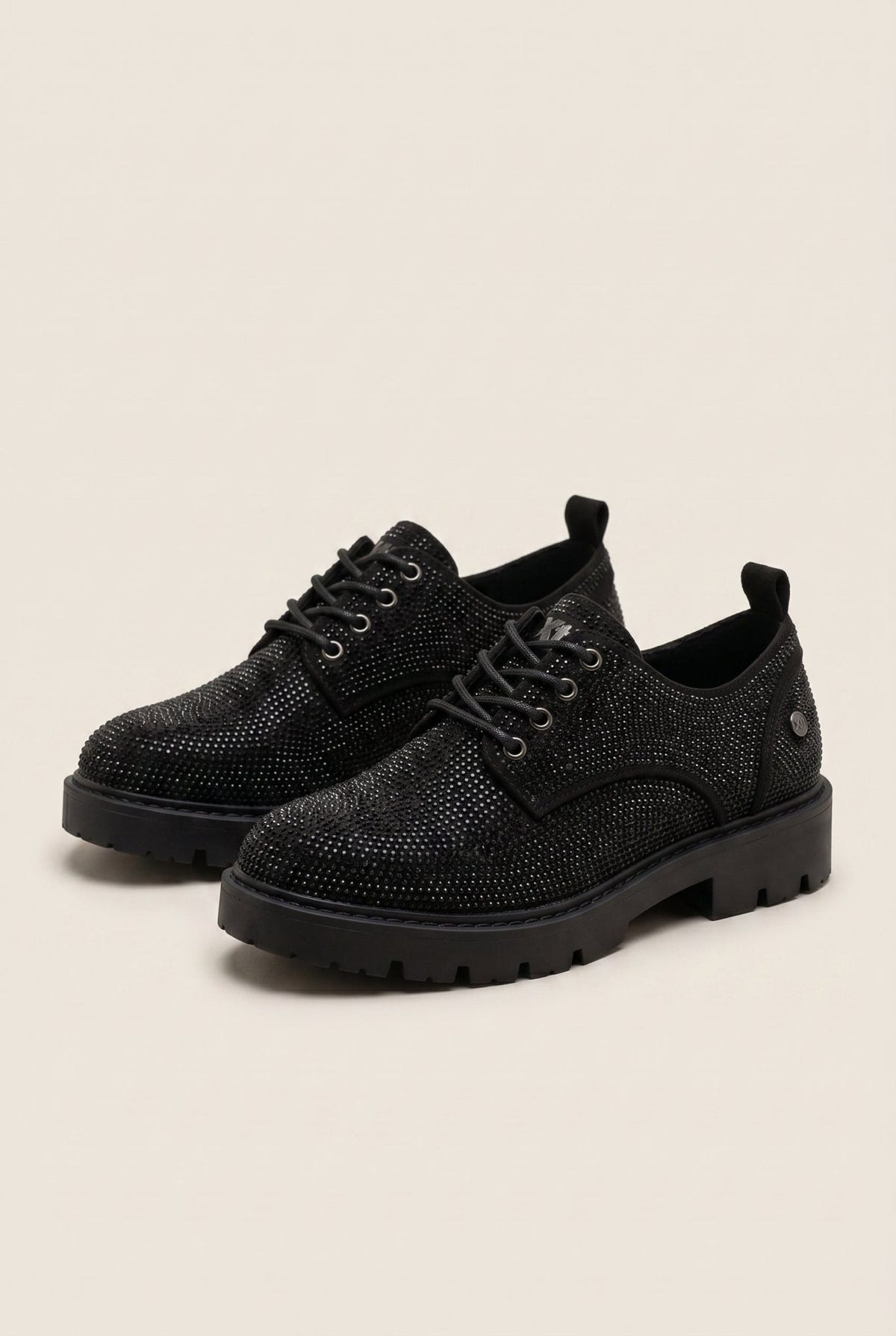 Xti Footwear - Loafers Strass Lace Up - Black
